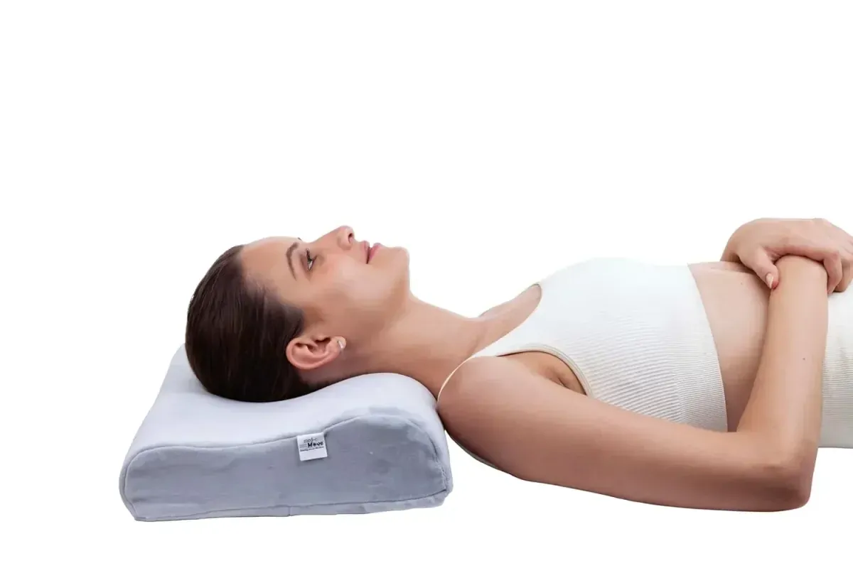 Med-e Move-Cervical pillow Memory Foam