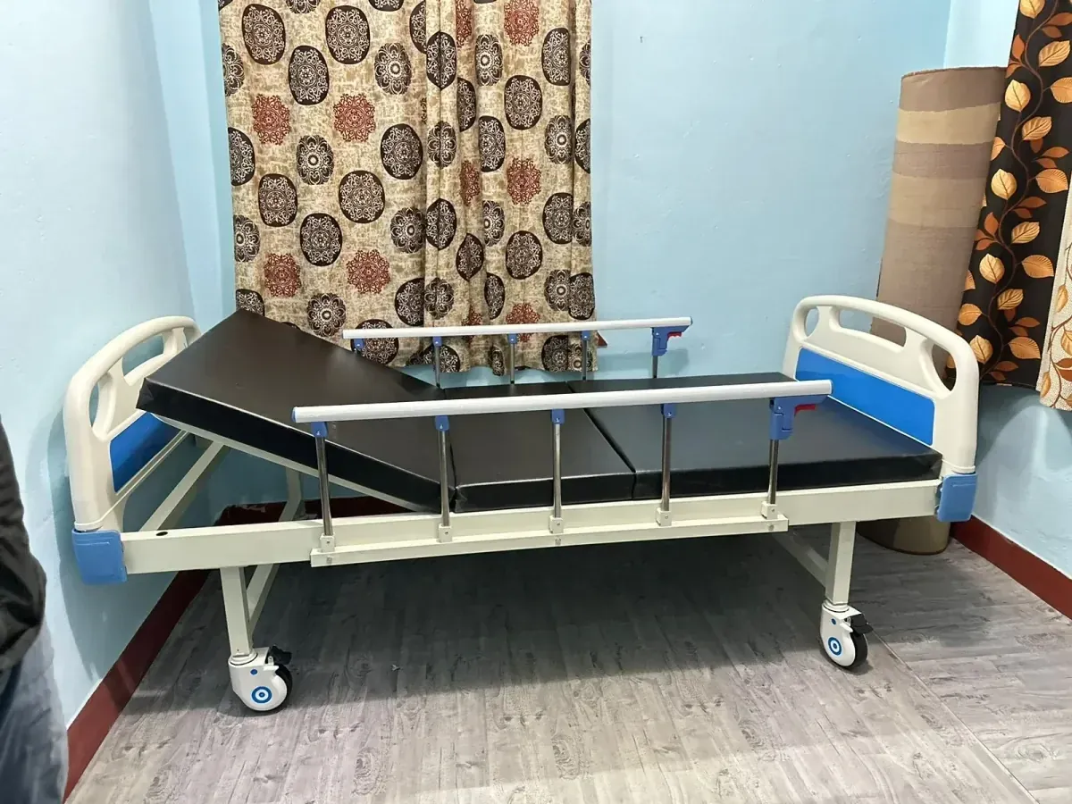 Single Function Manual Hospital Bed