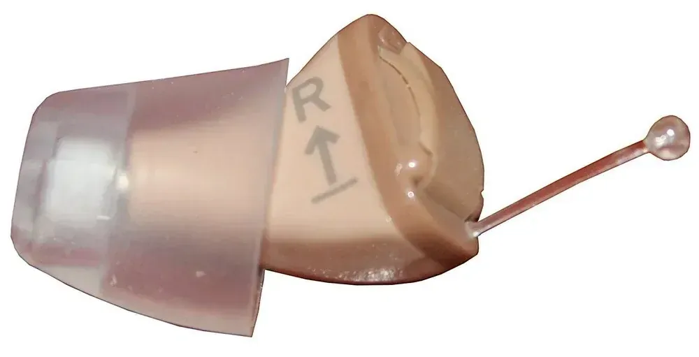 Signia Prompt Click CIC (RT) Hearing Aid Compact. Discreet. Powerful Hearing Solution.