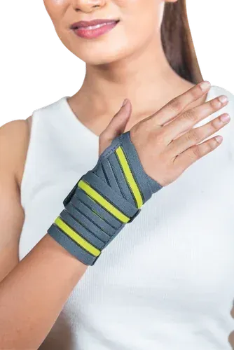 Marvel Cooltex Wrist Wrap with Thumb Support