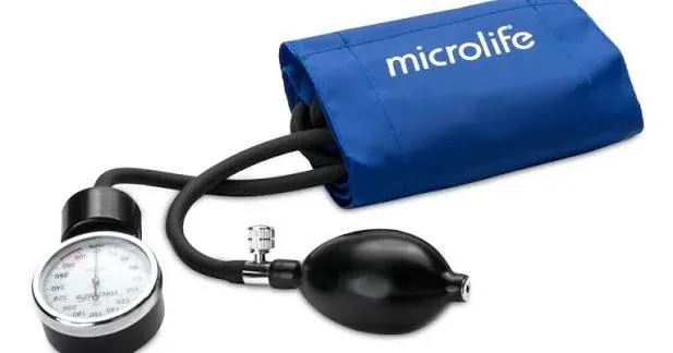 Microlife BP AG1-10 Aneroid Blood Pressure Kit – Manual Sphygmomanometer