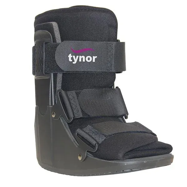 Tynor Walker Boot Short D-45 Foot & Ankle Fracture Support Brace | Medical Moon Boot for Injury & Recovery